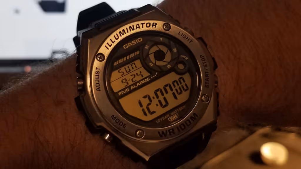 casio mwd-100h watch