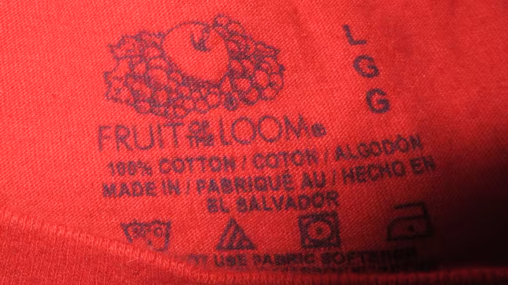 100%25 cotton t-shirt