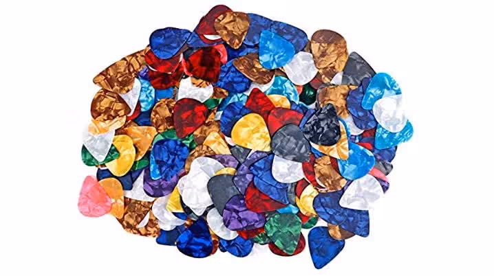300 pcs guitar picks sampler