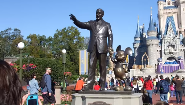 walt and mickey statue