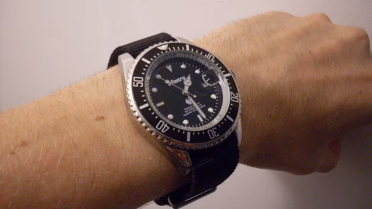 infantry in019 watch