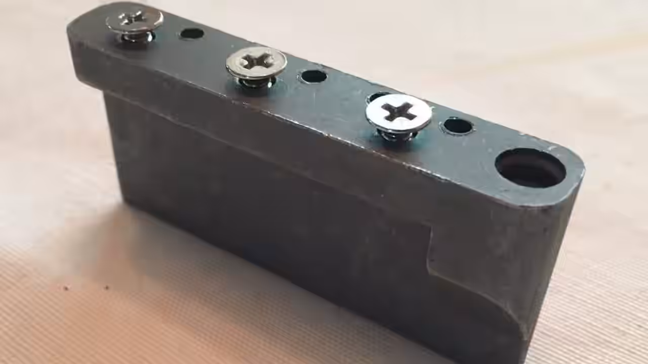 squier stratocaster tremolo block screw pattern