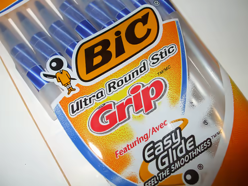 bic ultra round stick grip pens