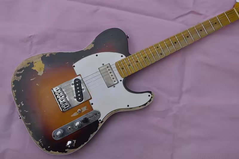 sunburst relic tele guitar