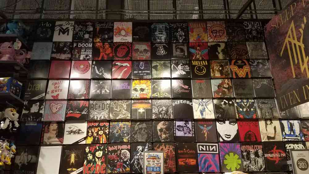hot topic