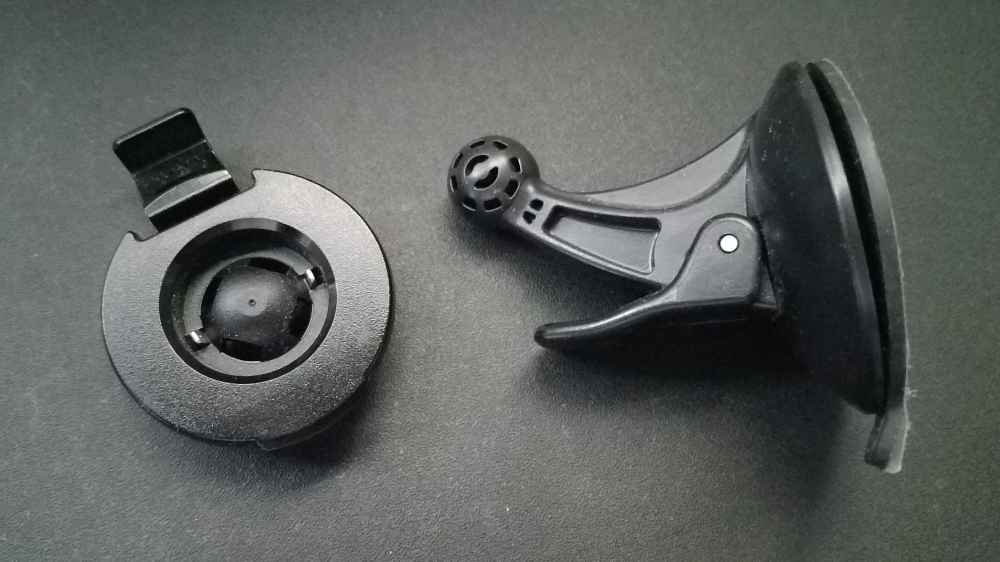 garmin nuvi mount and clip