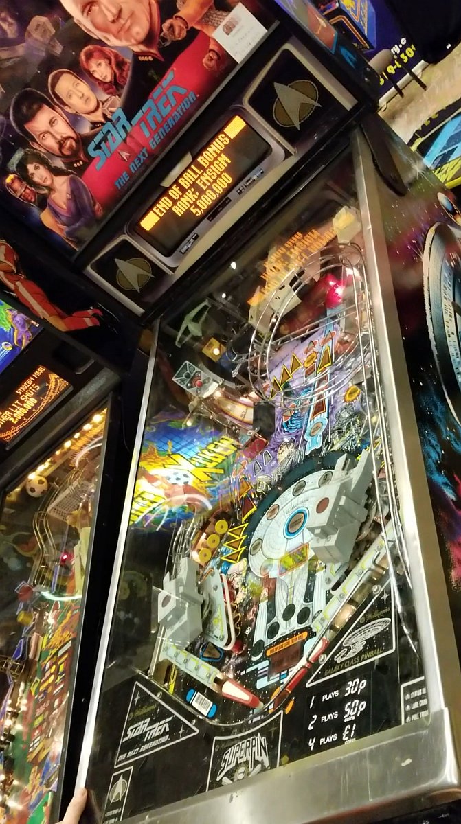 Star Trek The Next Generation pinball machine
